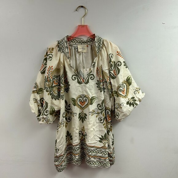 Two Tone V-Slit Top - WC4605 - Picture 1 of 2